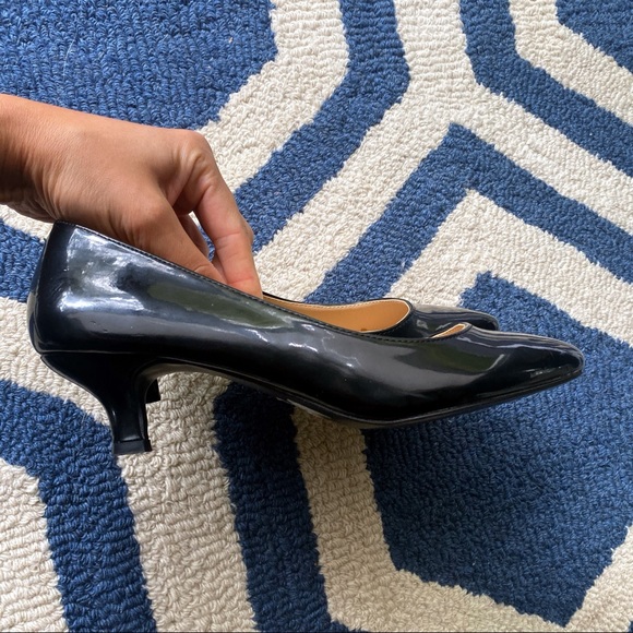 🖤 PROFILE BLACK LACQUERED ROUND TOE PUMPS! - Picture 11 of 12